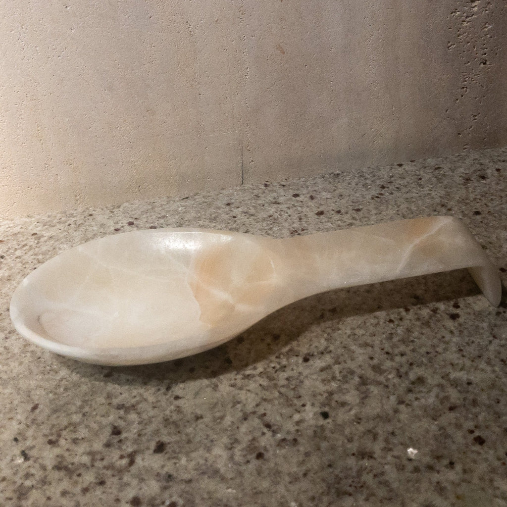 Studio CM | white onyx spoon rest