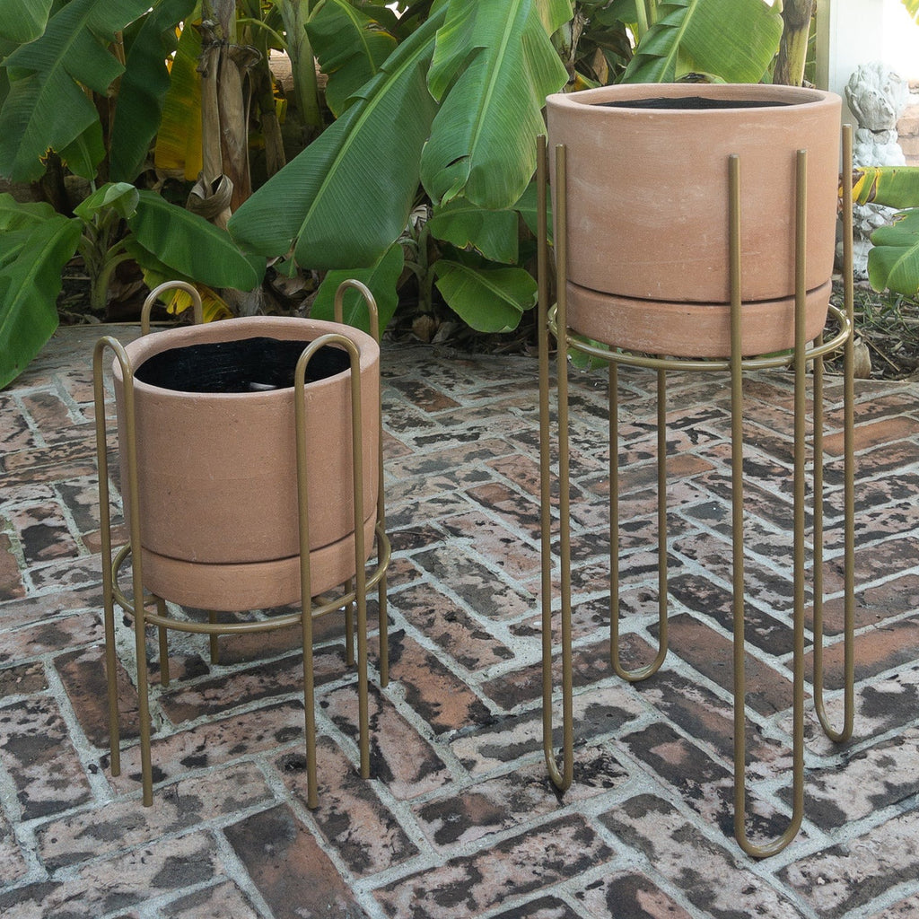 Studio CM | handmade rod iron plant stands with a terracotta planter