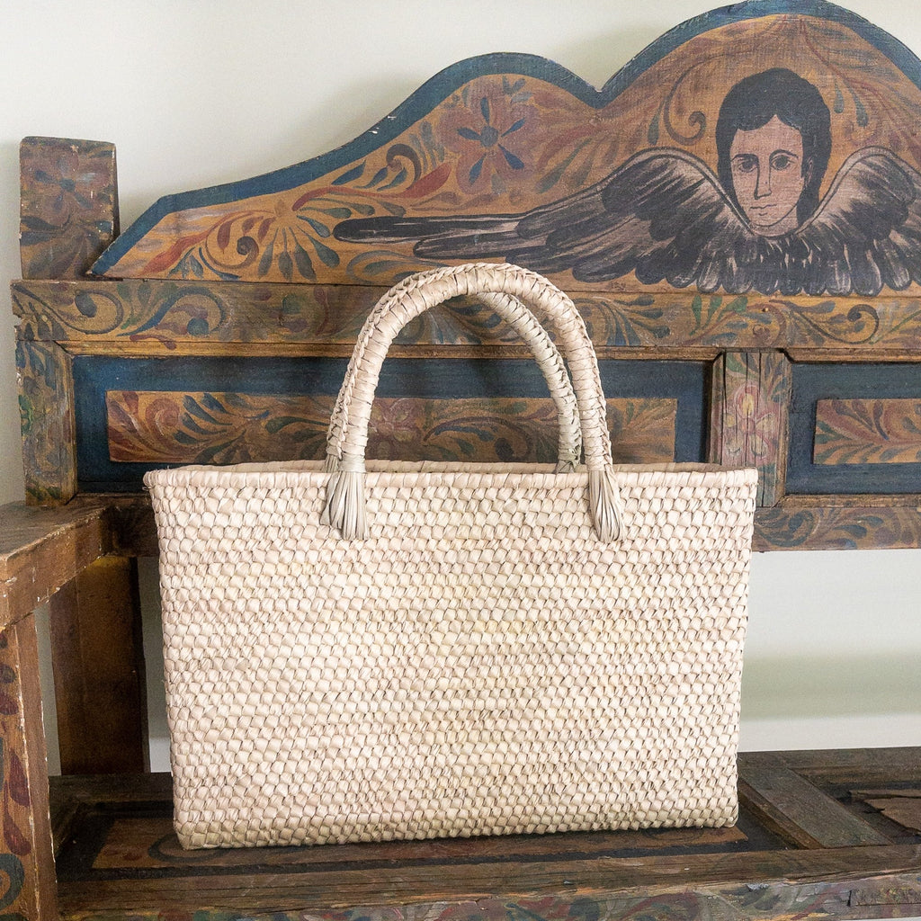 Studio CM | Handmade natural material tote made in Oaxaca Mexico from Palm leaves