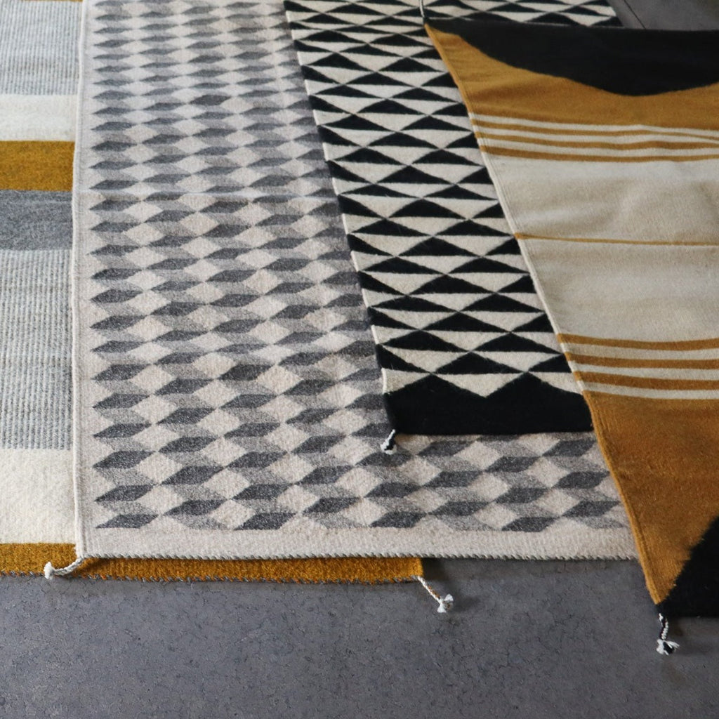 Studio CM | 100 % natural dye and material handwoven rugs made in Oaxaca by 10th generation Zapotec artisans