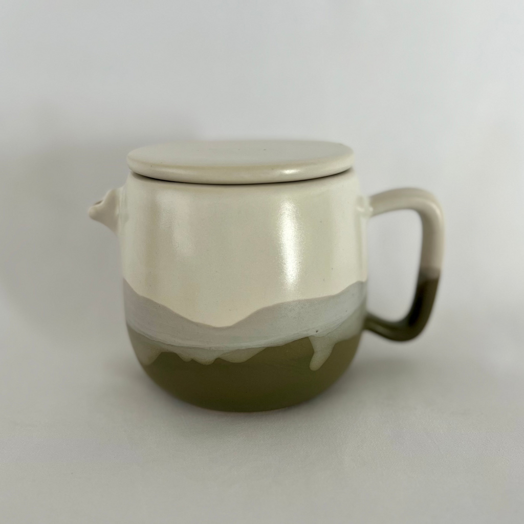 Studio CM | A ceramic handmade two piece tea pot with cream and green hues made in CDMX